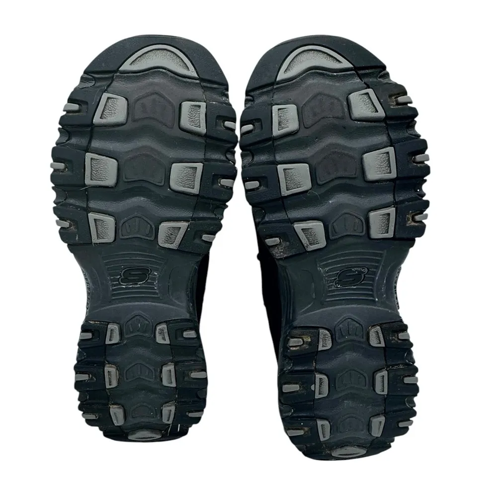 Skechers Women's Black D'Lites-Play on Fashion Sneaker - Size 7.5 - Image 13