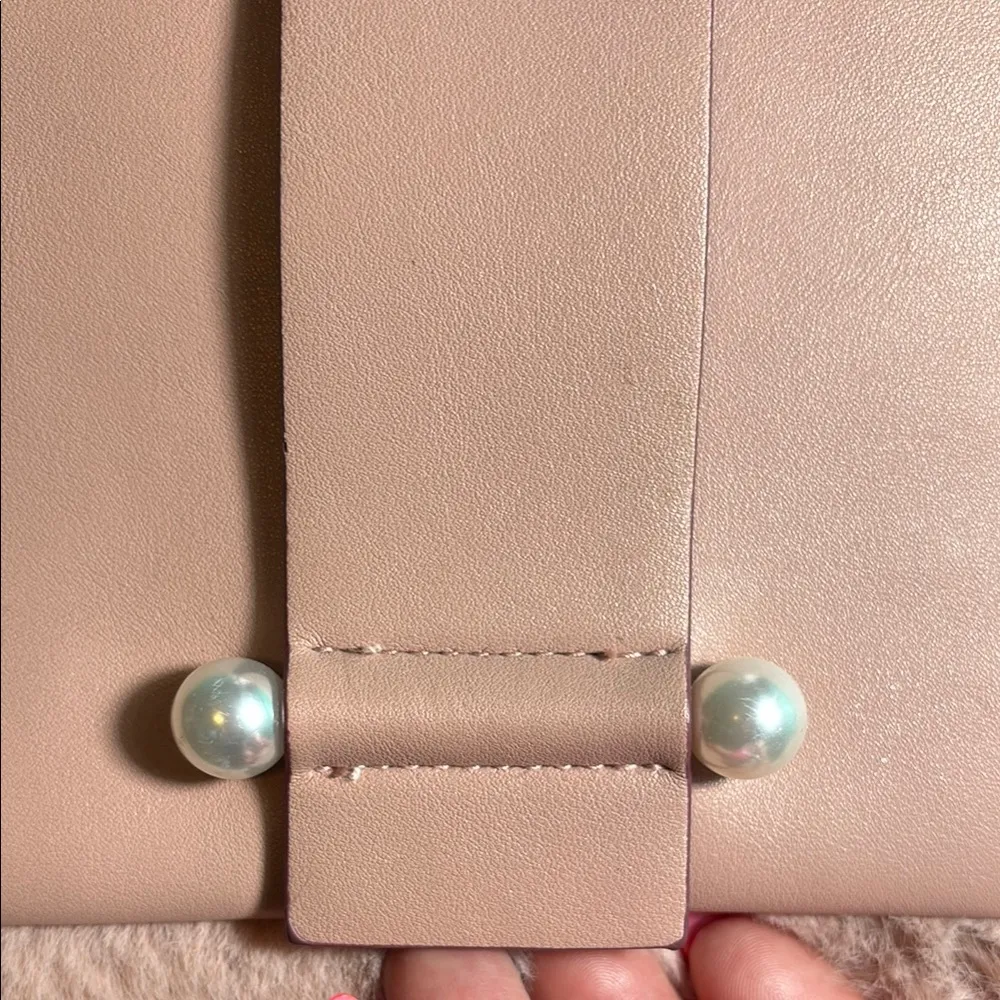 A new Day Faux Fur-Trimmed Shoulder Bag - Image 6