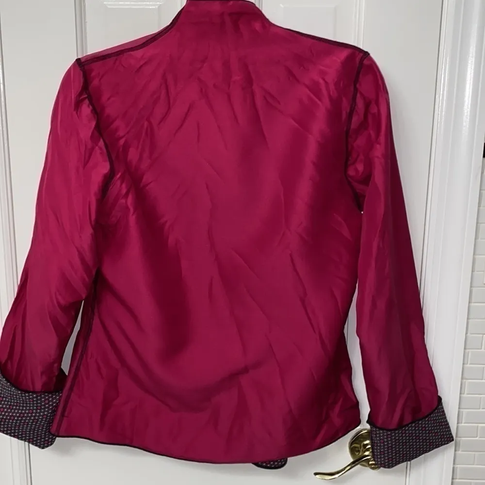 Beluva San Francisco Reversible rayon Fushia jacket. Dot / solid. Size Medium. Pink - Image 4