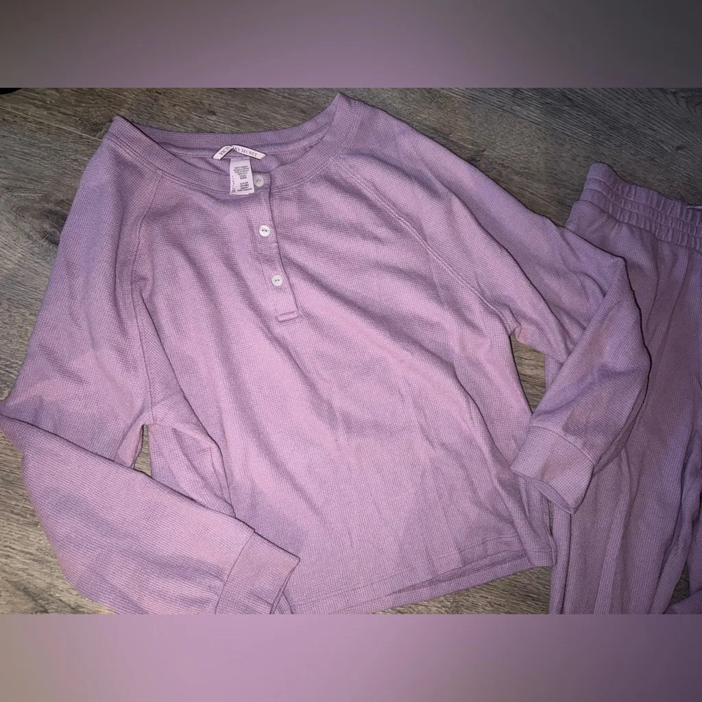Victoria’s Secret Comfy matching set small - Image 4