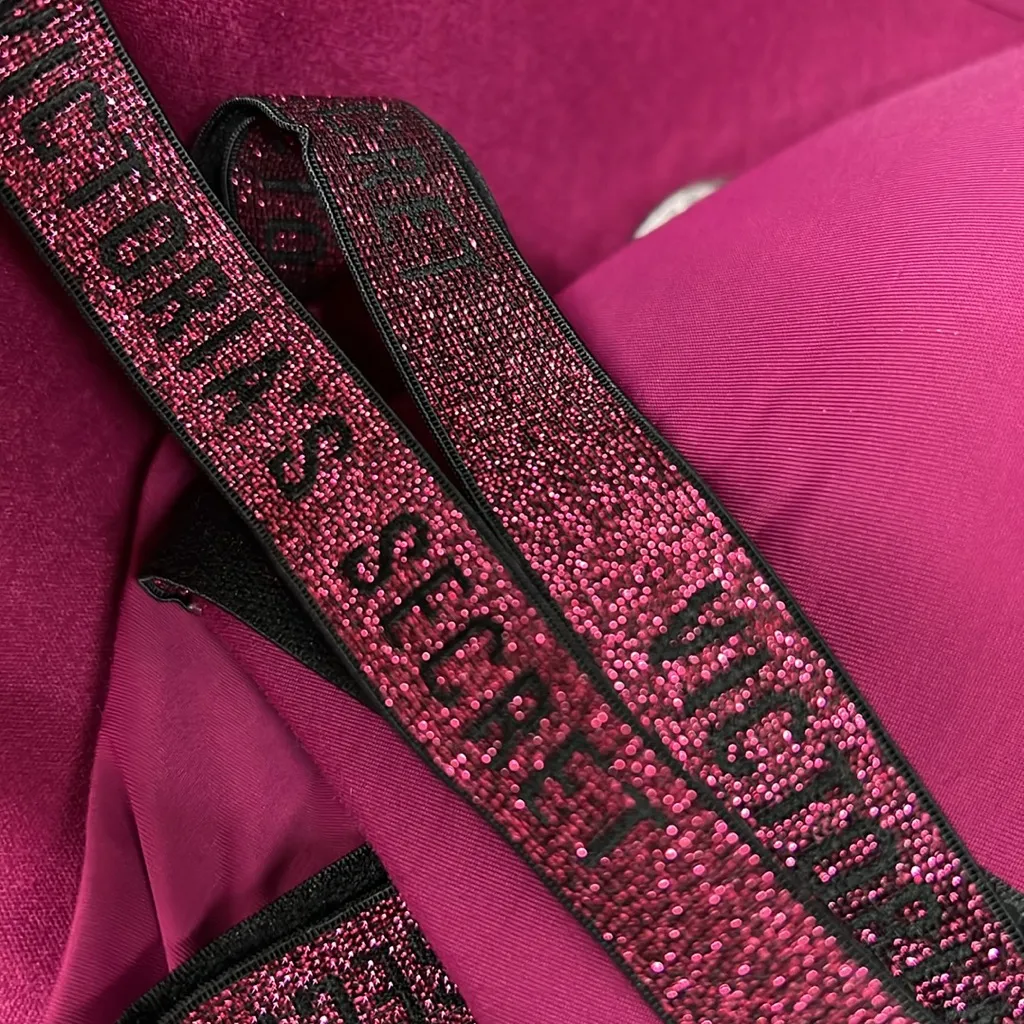 Victorias Secret Bra Women 34D Burgundy T-Shirt Lightly Lined Wireless Intimates - Image 9