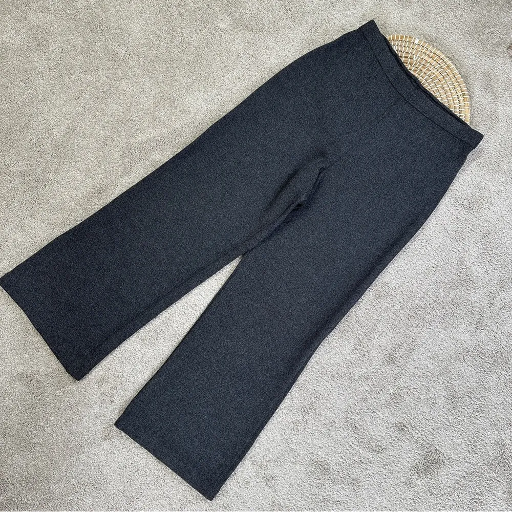 St. John Collection Santana Knit Pull On Pants Wide Leg High Rise in Black 12 - Image 3