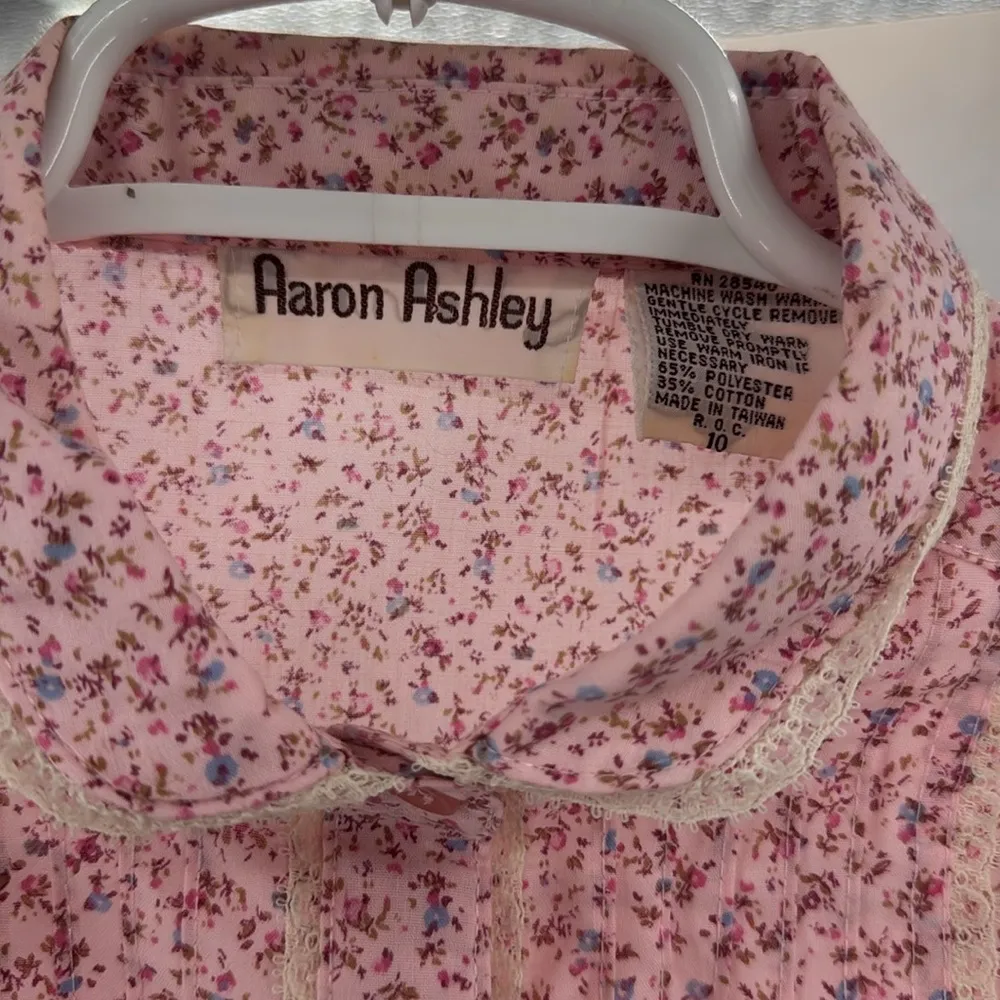 Aaron Ashley floral lace trim high neck Pink Blue Button up Shirt 10 cottage - Image 10