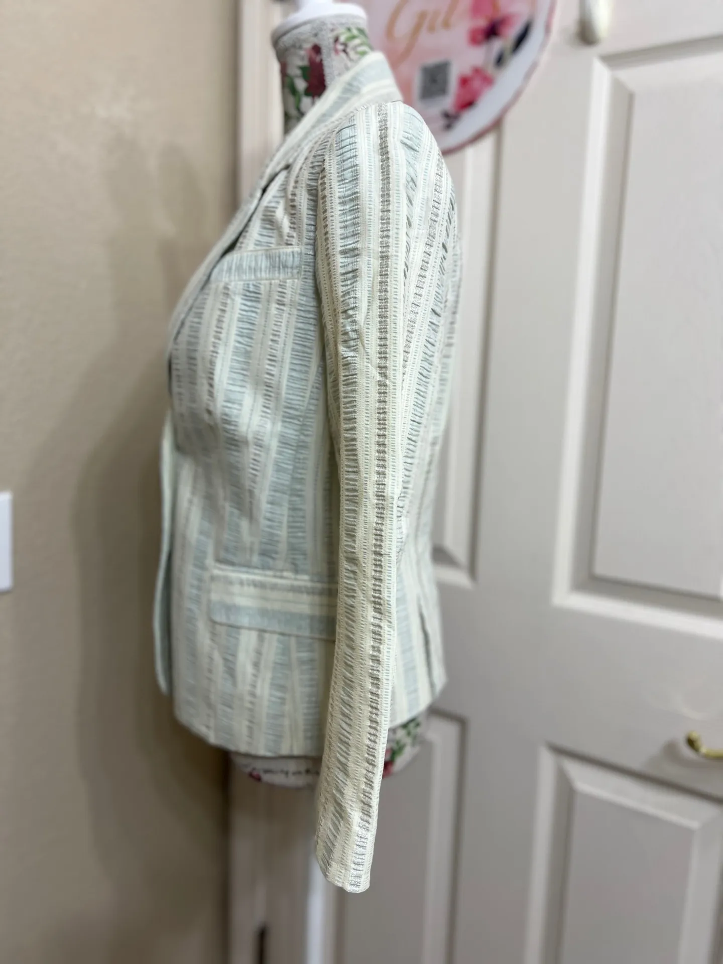 NWOT Club Monaco striped blazer - Image 4