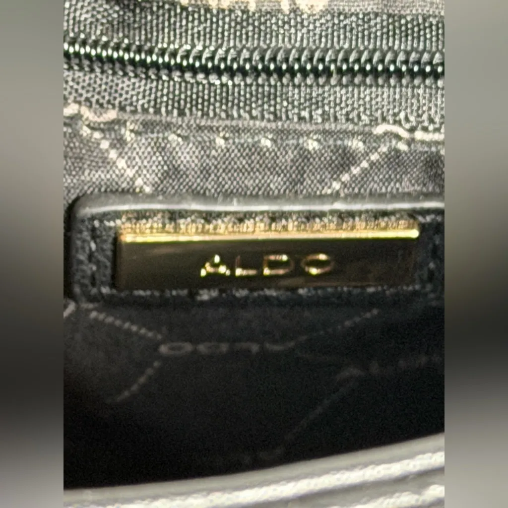 ALDO Black Textured Crossbody Bag Gold Chain Adjustable Shoulder Purse Handbag - Image 8