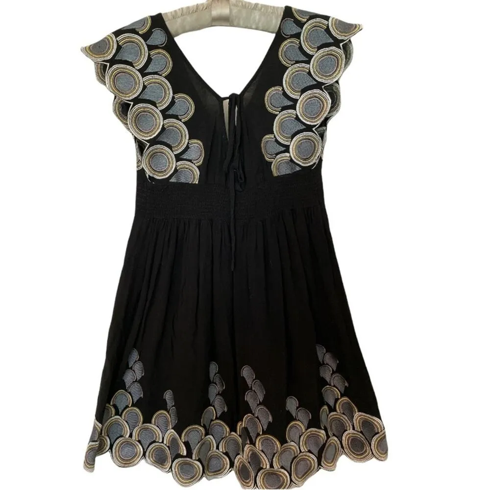 Lucca Couture Black scalloped-Appliqué Short Dress size Small - Image 2