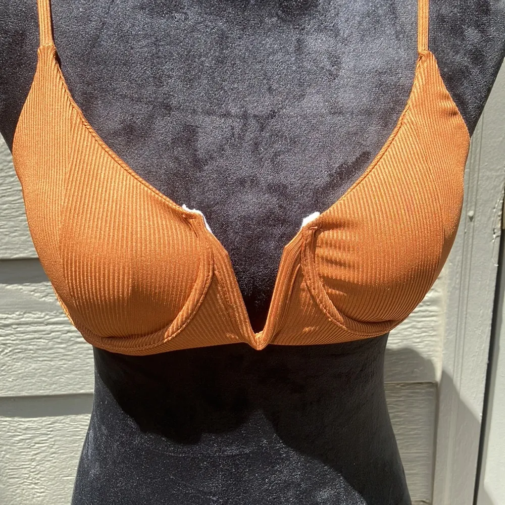 Toffee brown medium size bikini top - Image 2