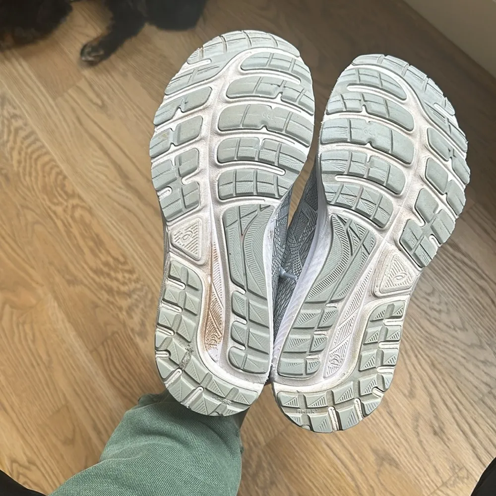 ASICS Gel Cumulus 22 Running Shoes - Image 6