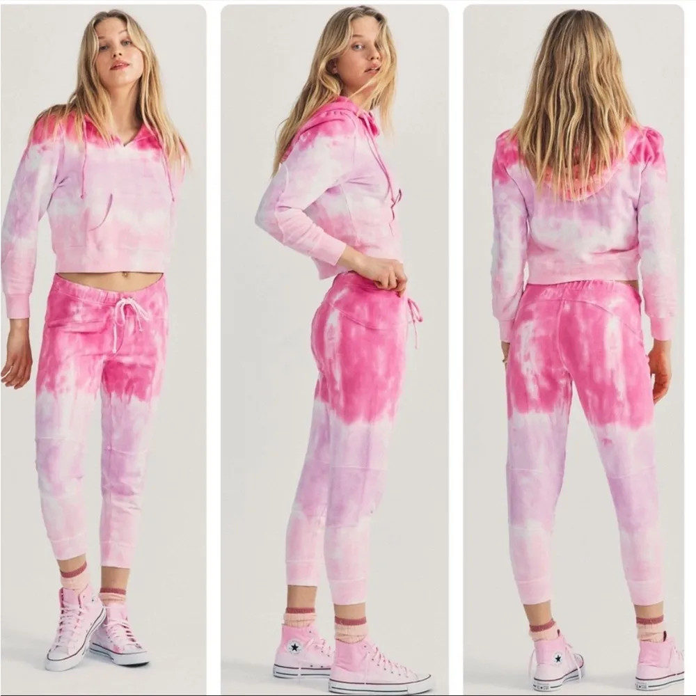 LoveShackFancy Cropped Hoodie Sweatshirt Bubble Gum Pink Tie Dye NWT Size Small - Image 4
