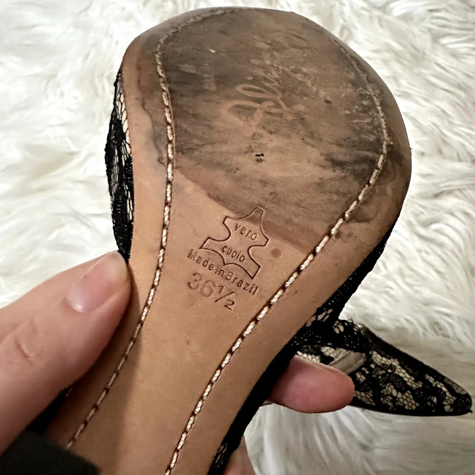 Alice + Olivia Delia Lace Pump Sz 6 - Image 8