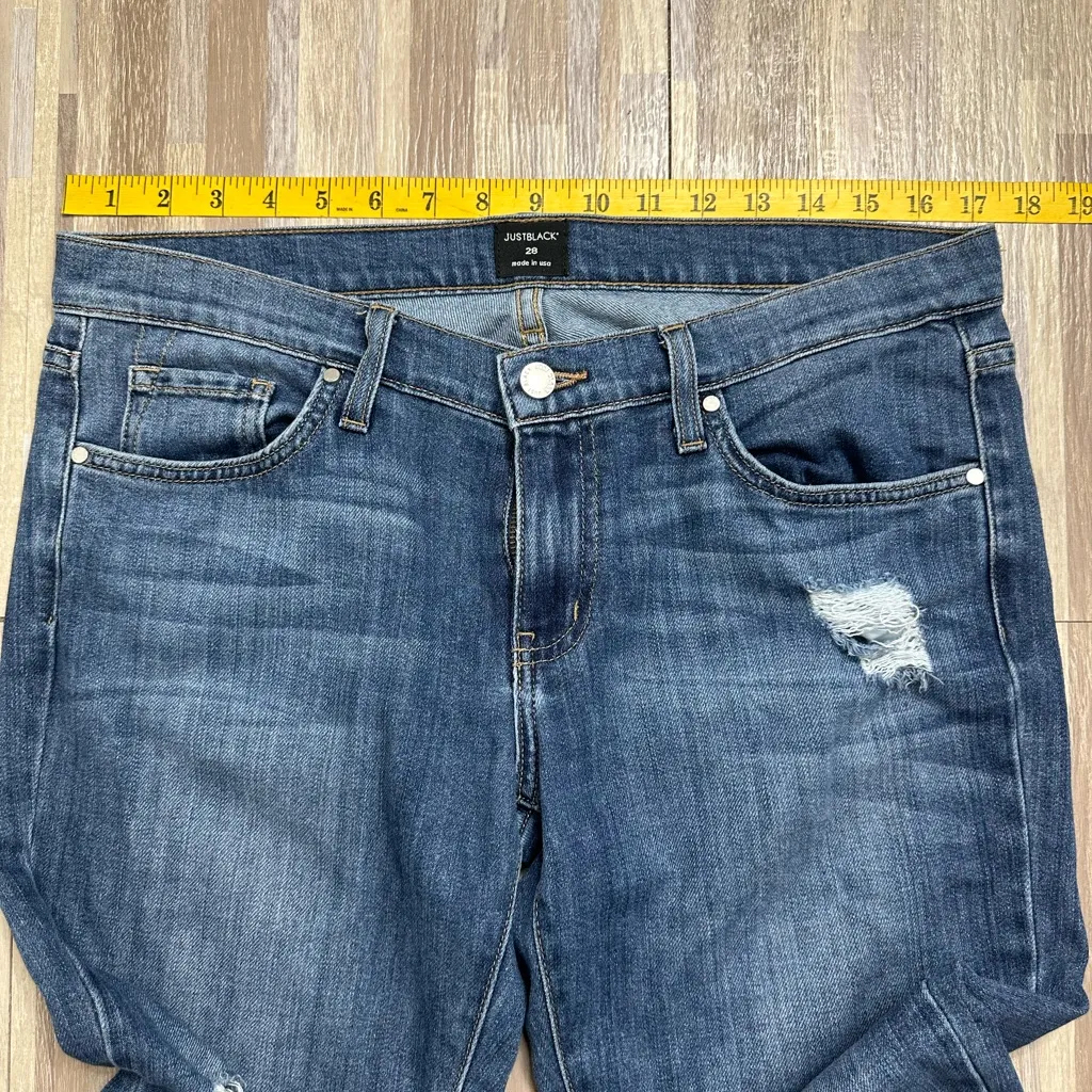 Just Black Classic Denim Jeans, Size 28 - Image 4