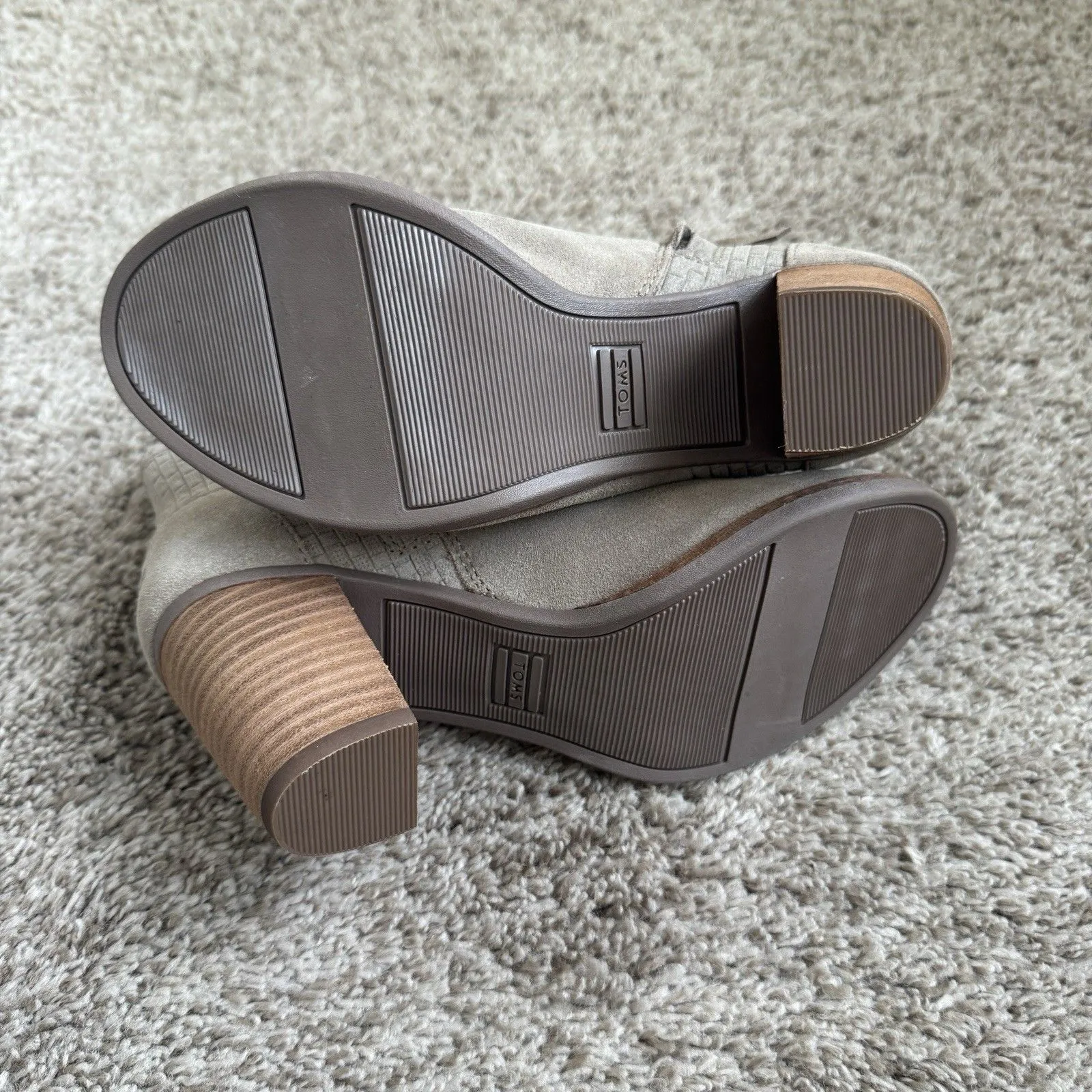 Tom’s Women’s Peep Toe Suede Beige / Griege Block Heel Bootie Sandal Size 6 - Image 6