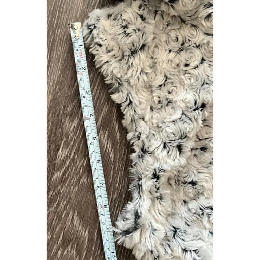 Vine Street Faux Fur Vest Womens Medium Vest Fur White Gray Brown Made in USA - Image 4