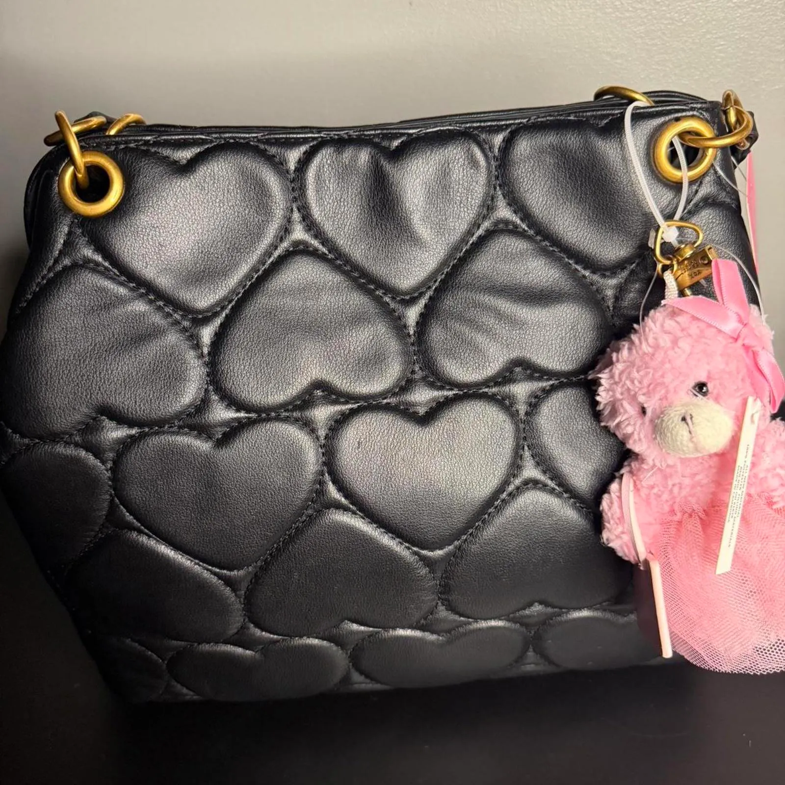 Betsey Johnson Xomia Black Quilted Heart Shoulder Bag Gold Stud Strap NWT - Image 2