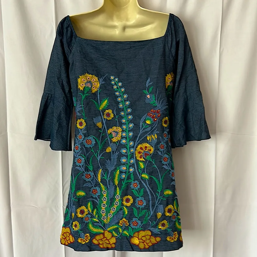 Alice + Olivia Super Cute Boho Embroidered Floral Mini Dress **Size XS** 🌸🌺 - Image 2