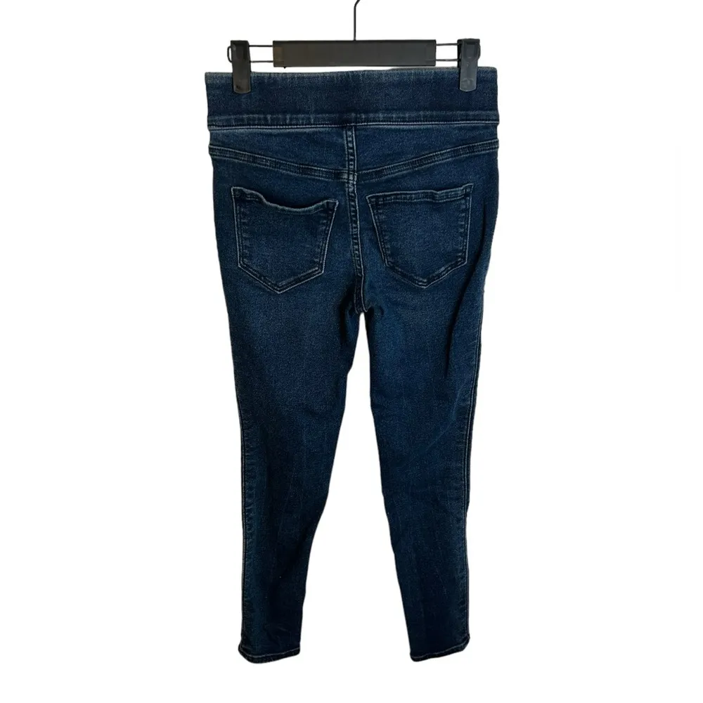 Old Navy Rockstar Super Skinny Pull On Jeggings - Image 2