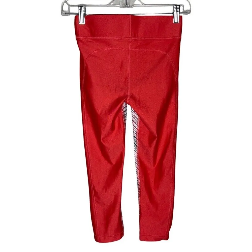 Under Armour Pants Women Small Coral Compression HeatGear Printed Capri Leggings - Image 2