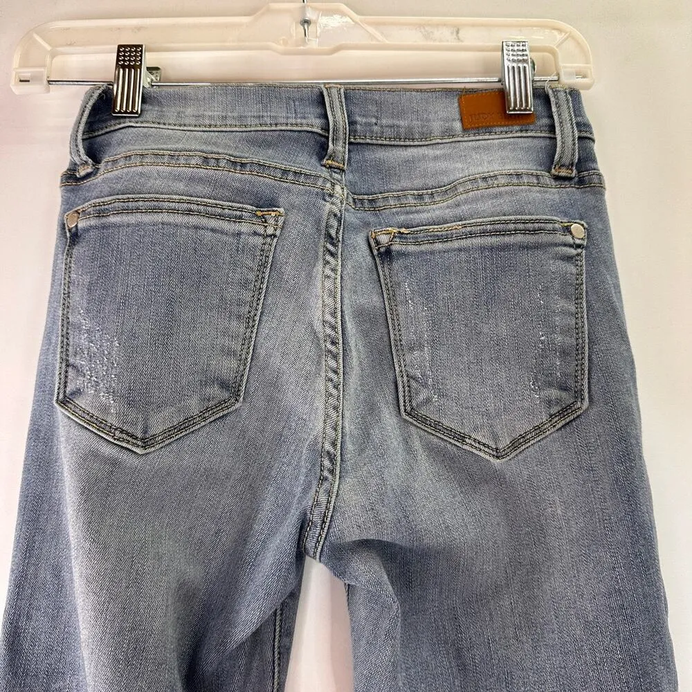Judy Blue Mid Rise Distressed Skinny Jeans Size 5 / 27 - Image 5