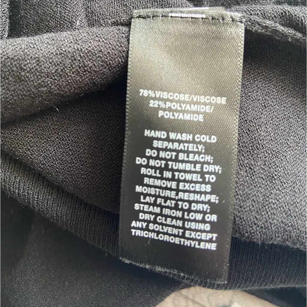 Nice soft comfy high quality top 🌹🌹🌹 Black Size XXL - Image 9