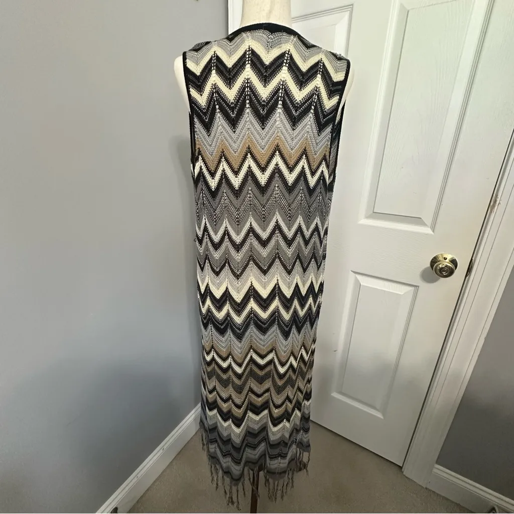 New Directions Dusty Blue and Grey Chevron Cape Duster Size L Black Size L - Image 2