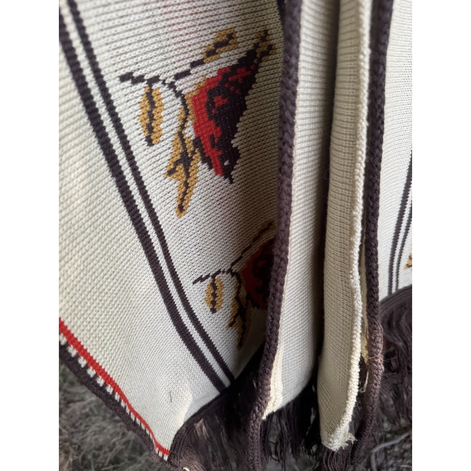 Vintage 1970's Bird Poncho Boho Southwestern Tan Size undefined - Image 3