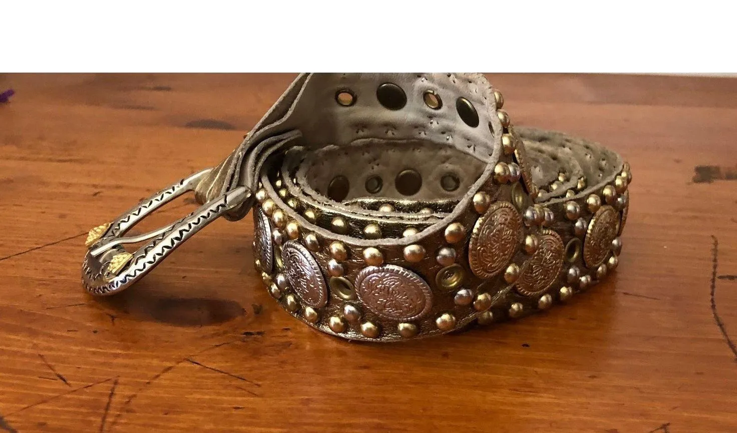 Sandcastle New York Rock n Roll Studded Leather Belt with Gold Silver Conchos - Image 5