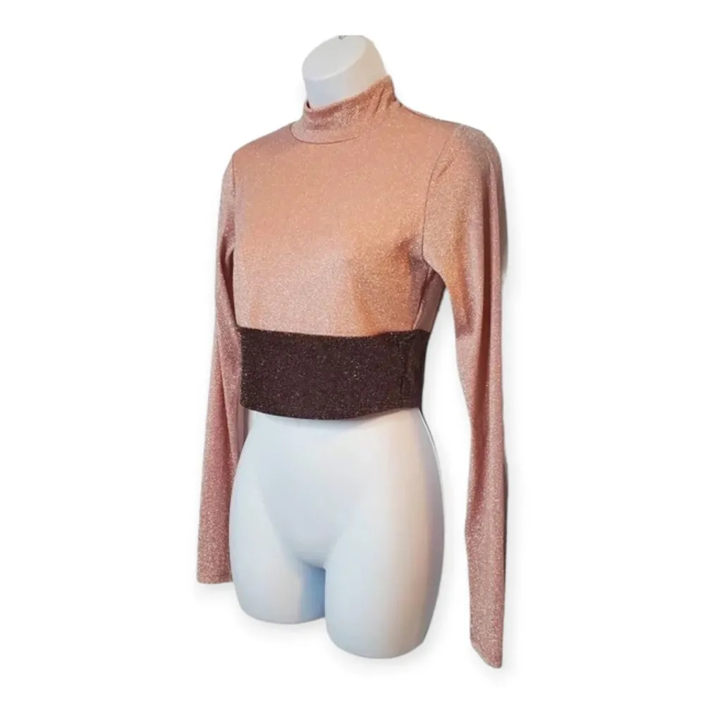 Naked Wardrobe | NWT | M | On the Glow Sparkle Colorblock Long Sleeve Crop Top - Image 6