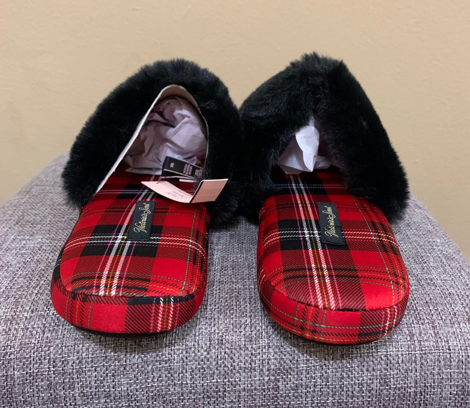 Red & Black Plaid Satin Slippers - Image 9