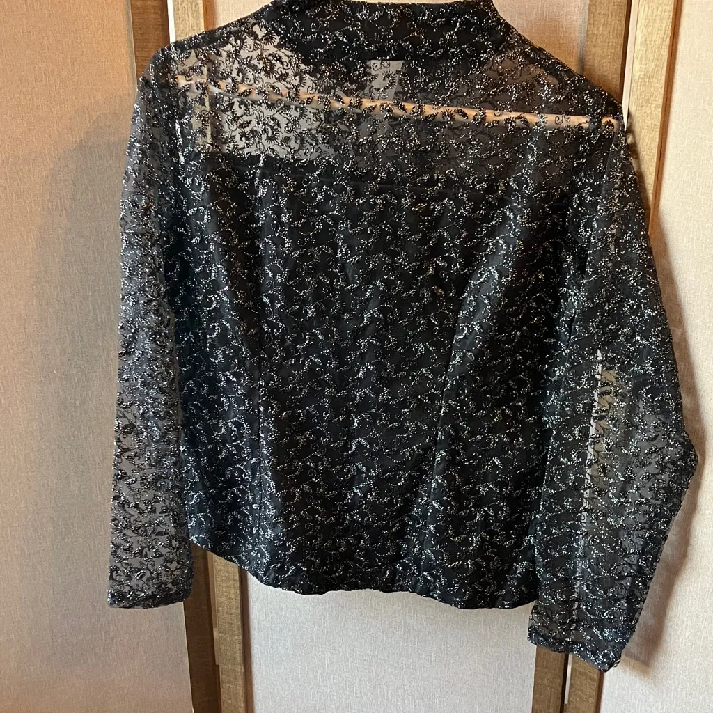 Intricately, detailed ladies blouse Black Size undefined - Image 12