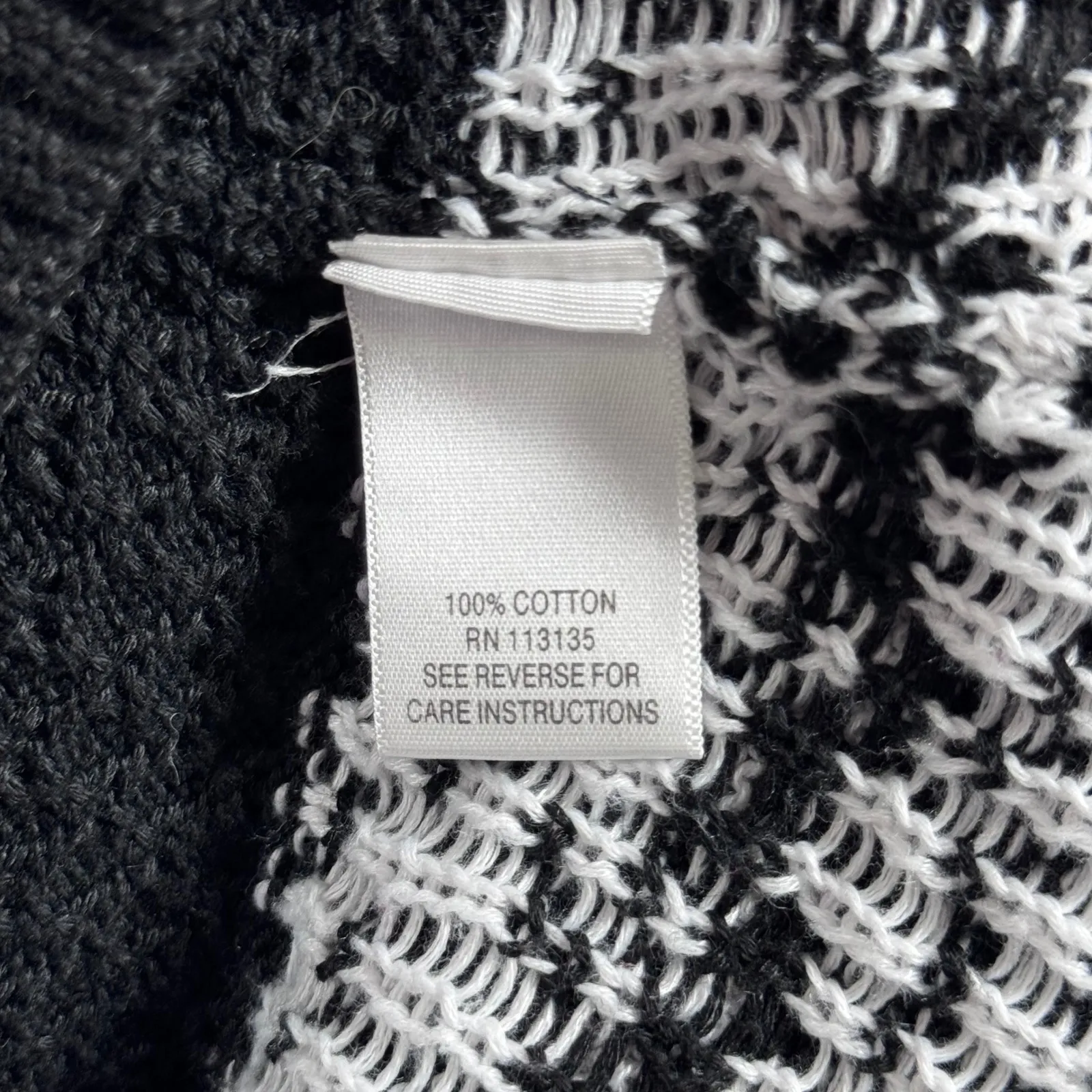 Breckenridge Cardigan M Petite Fair Isle Snowflake Black Red Zip Up Sweater‎ - Image 9