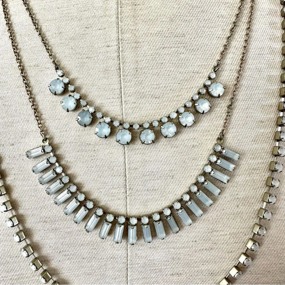 Multi tier gold tone light blue beaded necklace - Image 6