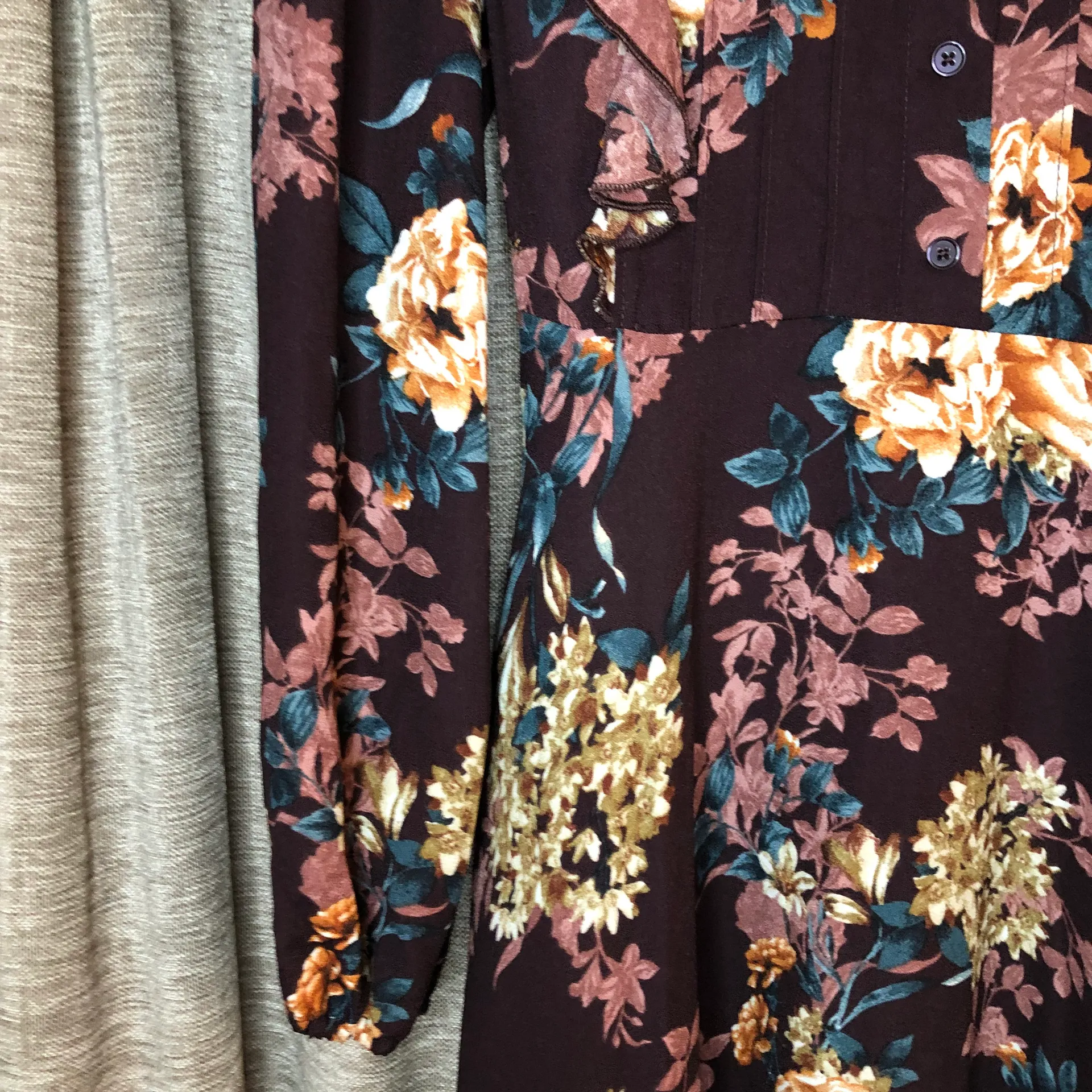 Xhiliration Wine Floral Print Long Sleeve Scoop Neck Ruffle Front Dress Medium - Image 6