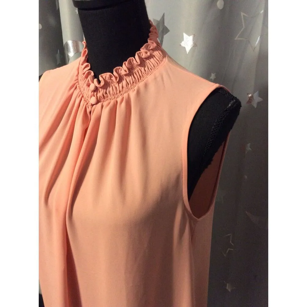 Ann Taylor Medium Sleeveless Blouse Career church Soft Pink Romantic - Image 2