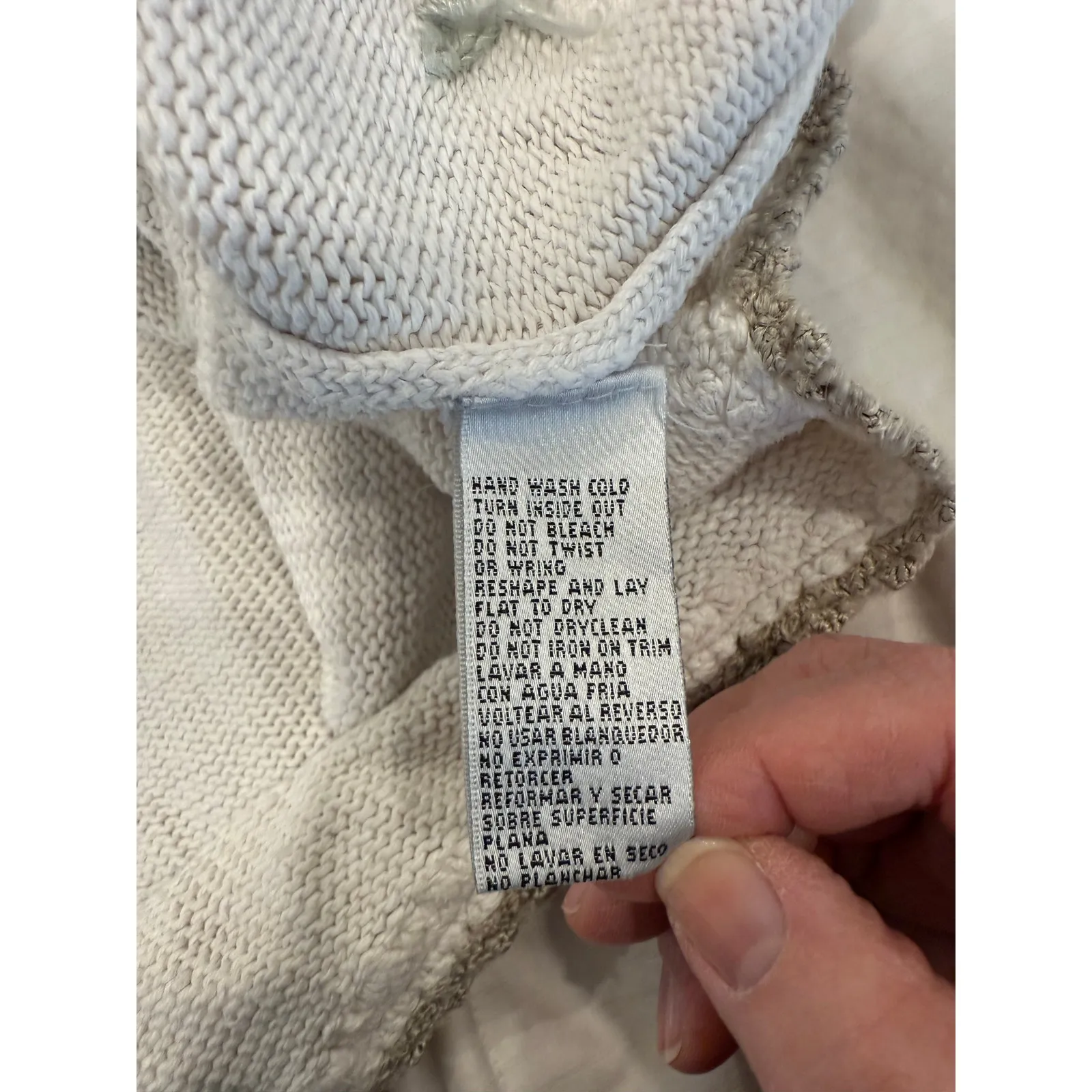 Vintage Carolyn Taylor Sweater Womens Large Cream Knit Floral Embroidered Beaded - Image 6