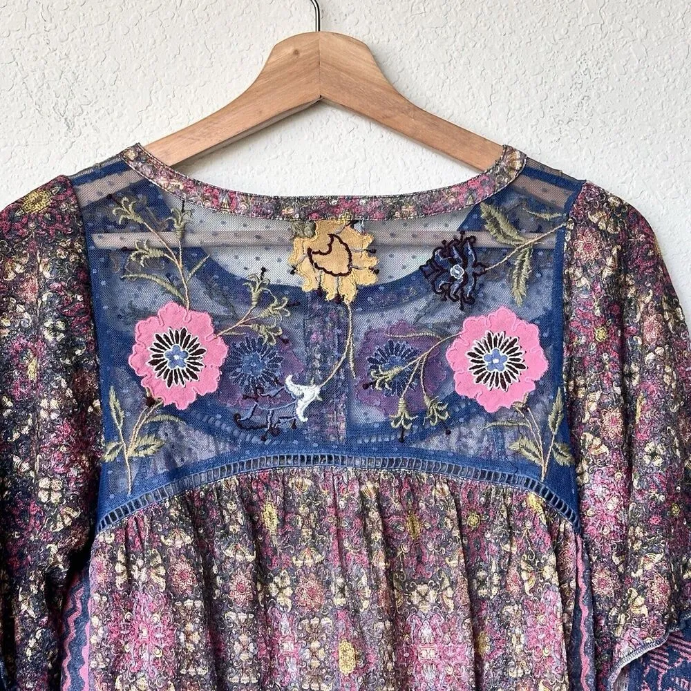 Anthropologie Postmark Blouse S  Boho peasant Embroidered Flounce Sleeves - Image 7