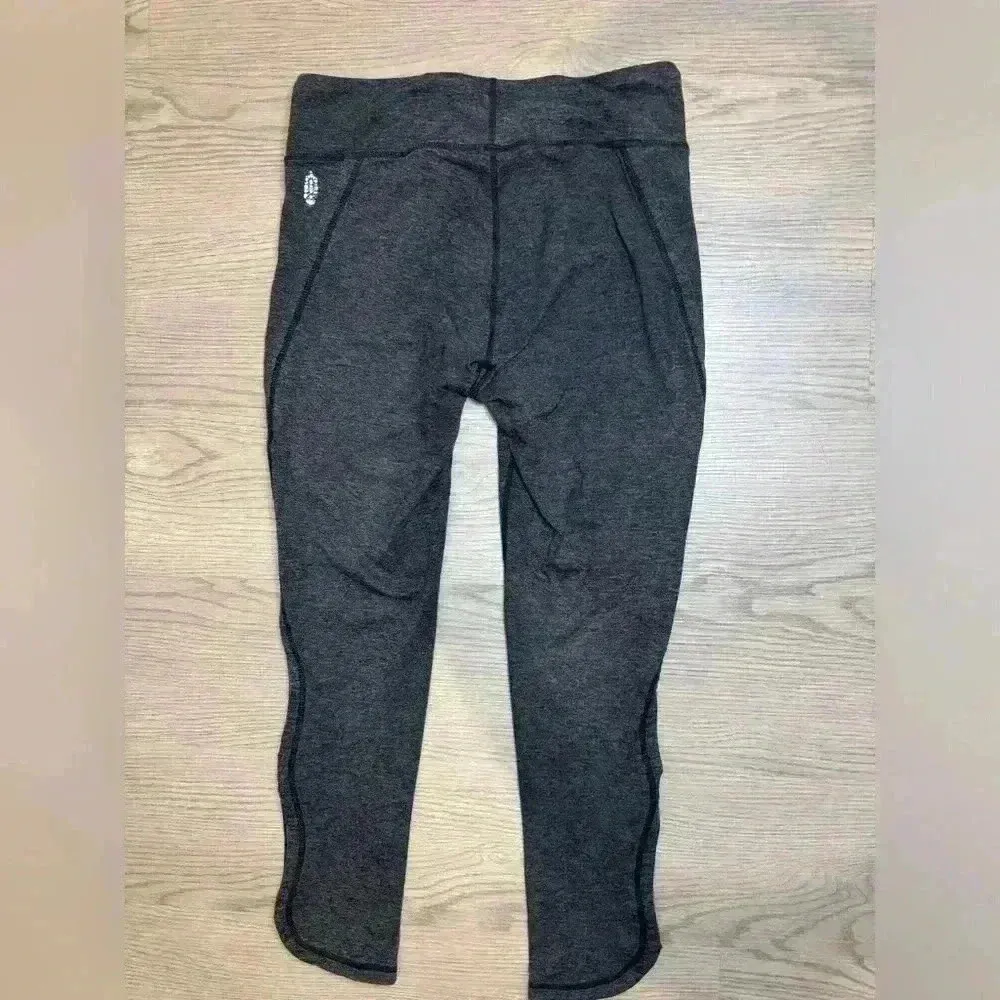 Free People‎ Movement Women’s Infinity Leggings Dark Grey Size S - Image 3