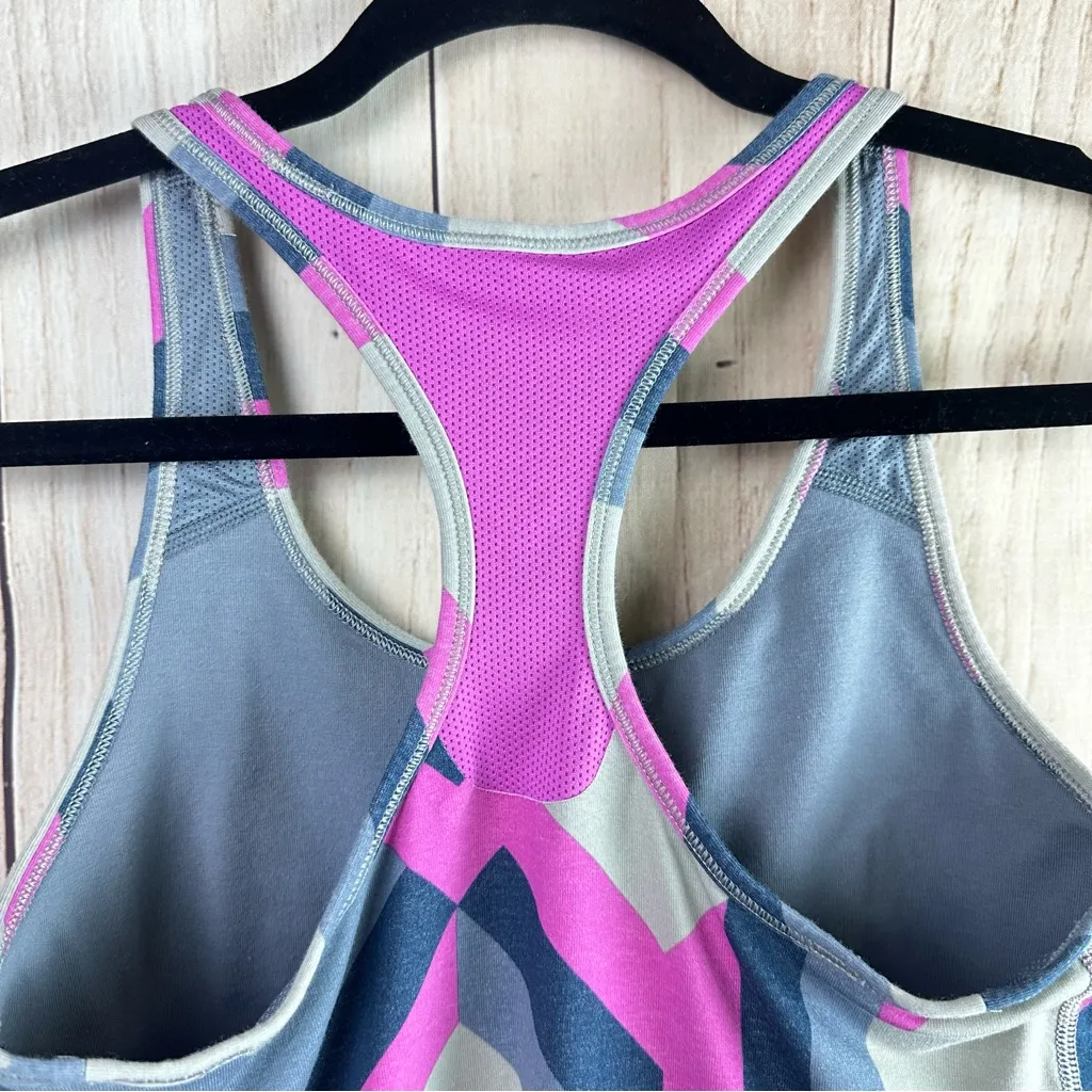 Nike Dri-fit Slim Fit Pink and Gray Chevron Racerback Tank Top - Image 7