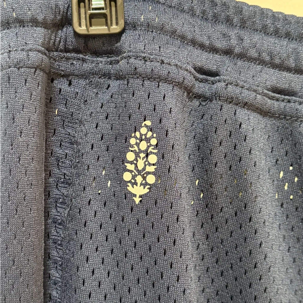 FP Movement Overtime Mesh Pants NWT size Small in Midnight Navy Track Pants - Image 11