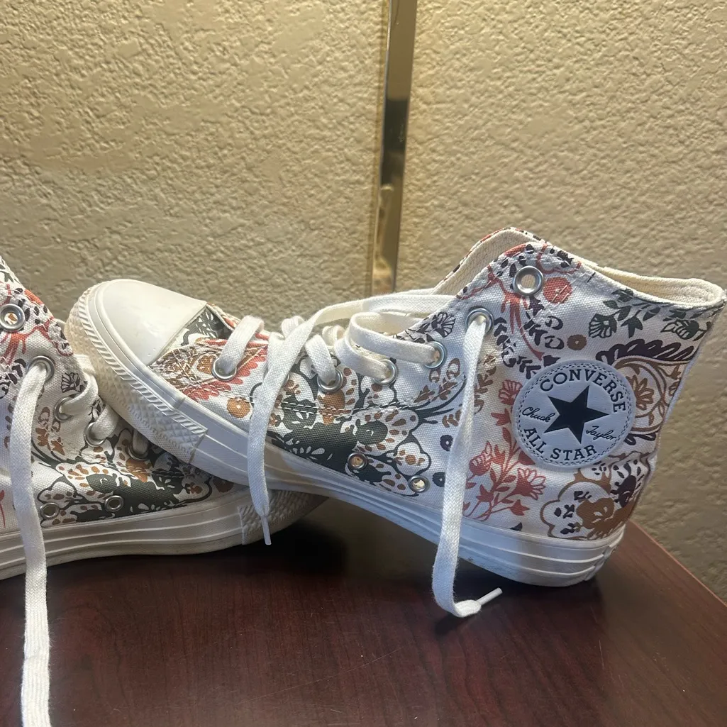 Converse High-Top Sneakers with Floral Pattern - Image 7