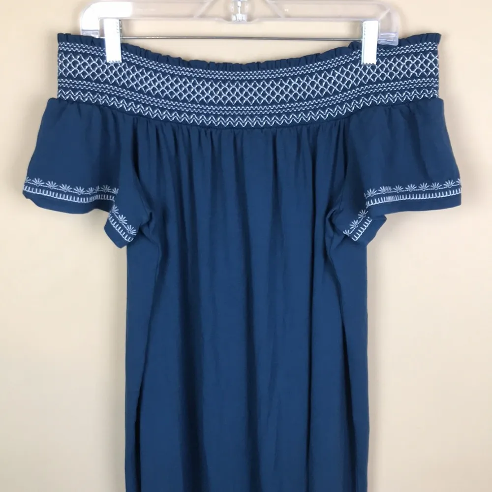 NWT Ann Taylor Women’s Off the Shoulder Floral Embroidered Shift Dress - Image 2