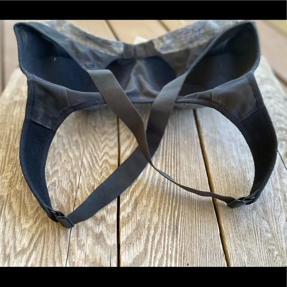 Victoria’s Secret VSX Sport Bra - Image 3