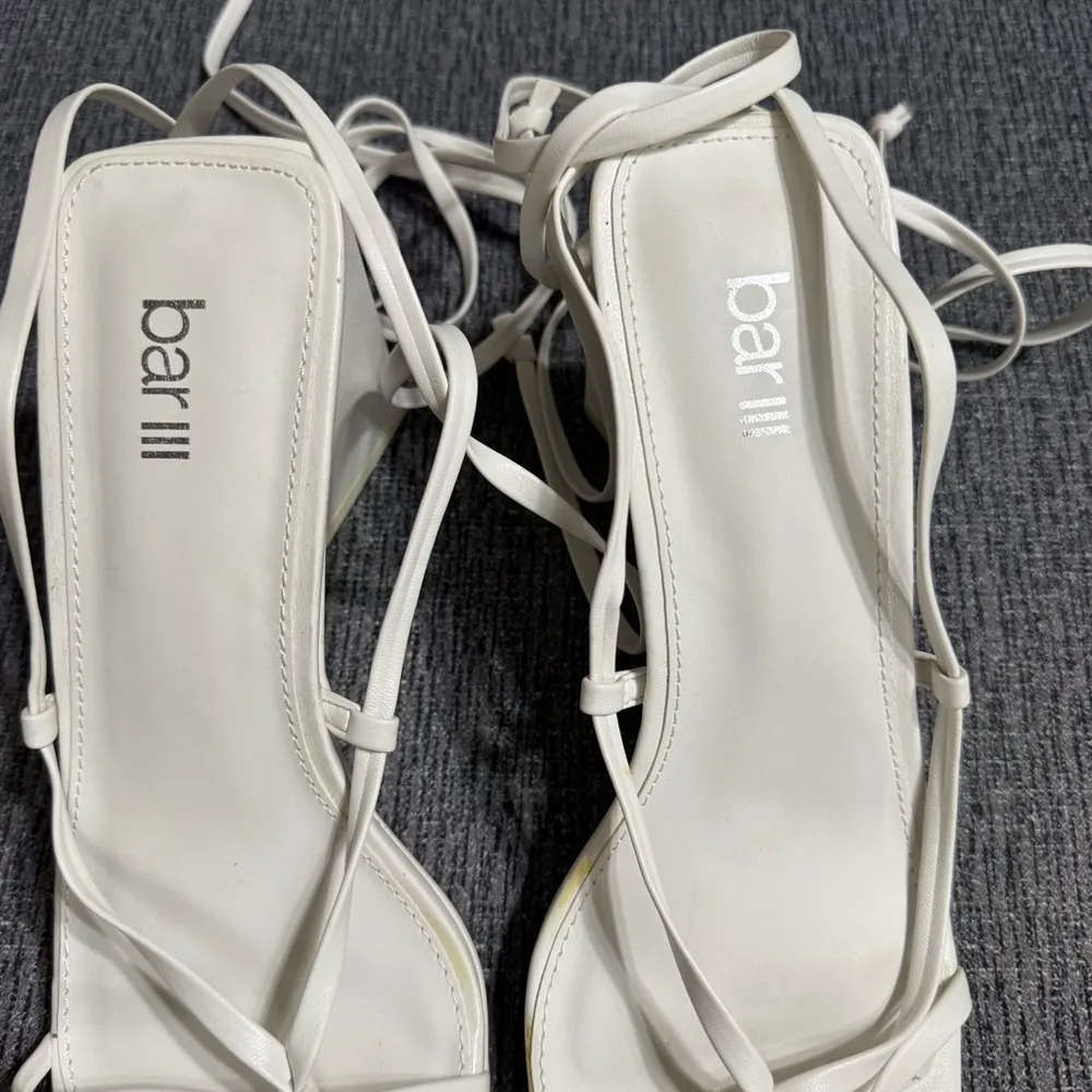 Bar lll Alanap White Heels With Wrap Around Ties - Image 8