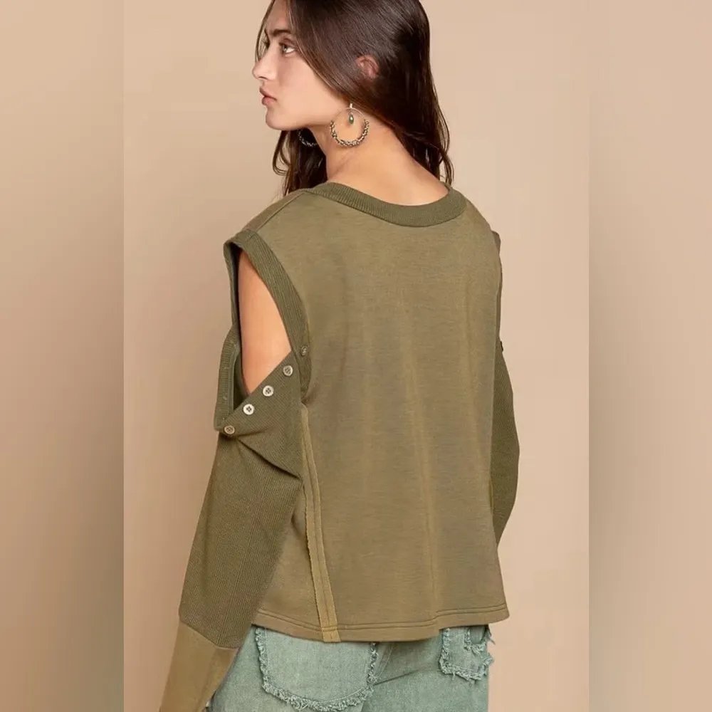 POL Olive Green Mixed Knit Cutout Button Detail Cold Shoulder Sweatshirt M L NEW - Image 4