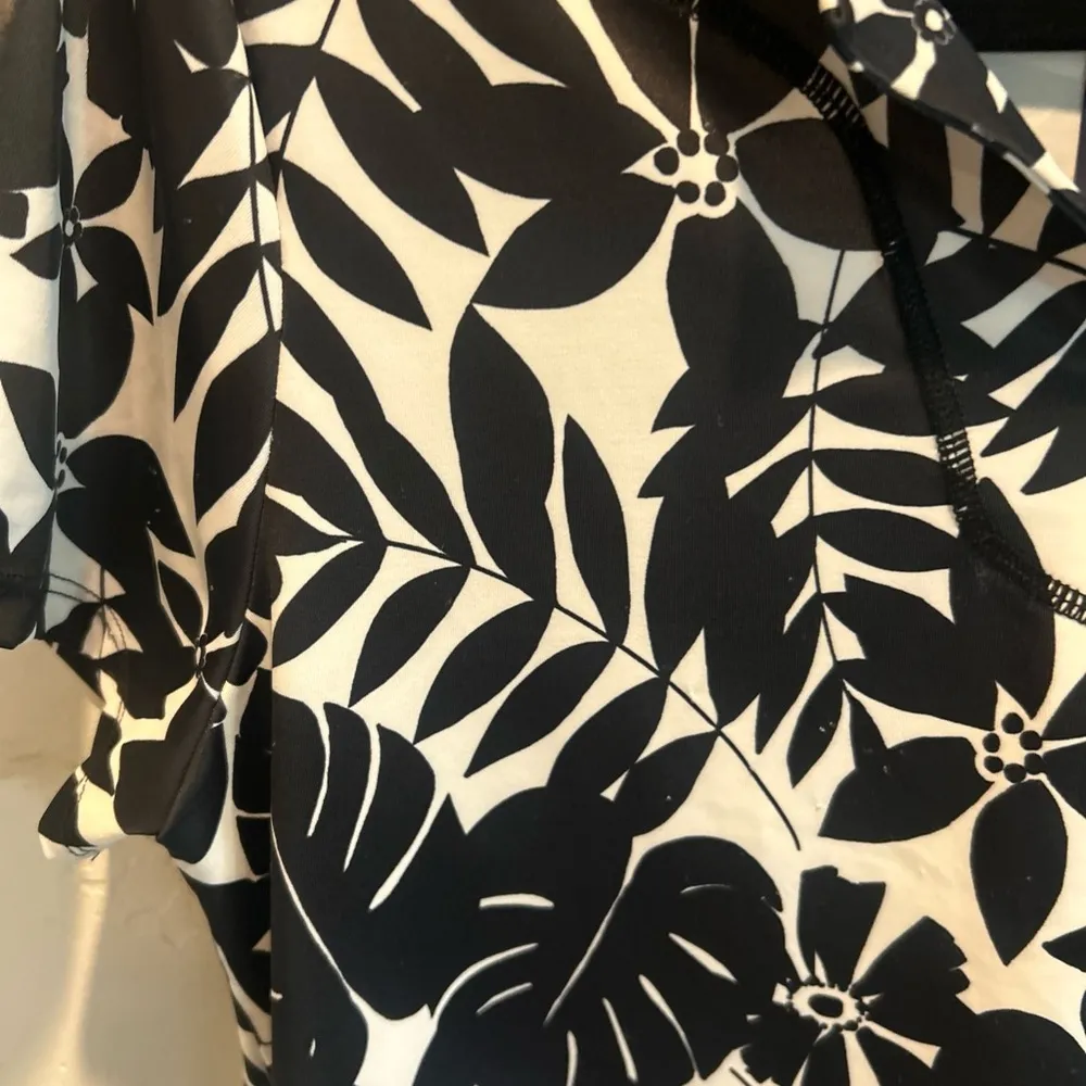 Swimsuits For All Black and White Floral Women's swim cover/dress sz 10 - Image 2