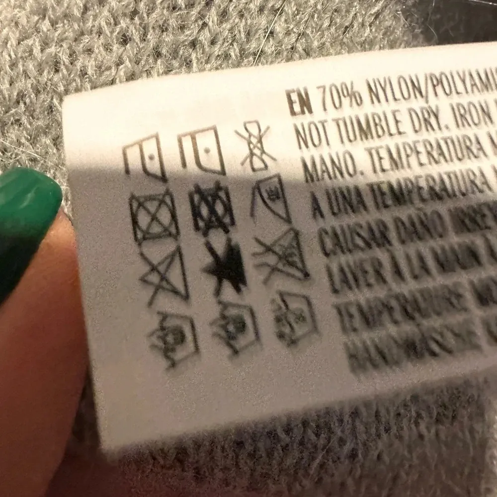 Endless Rose Gray Crew Neck Sweater with Cut Out Sleeves NWT - Image 7