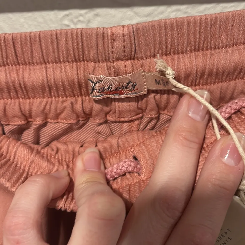 Faherty Essential Pant Faded Rose Pink Pants Women's Size Medium - Image 2