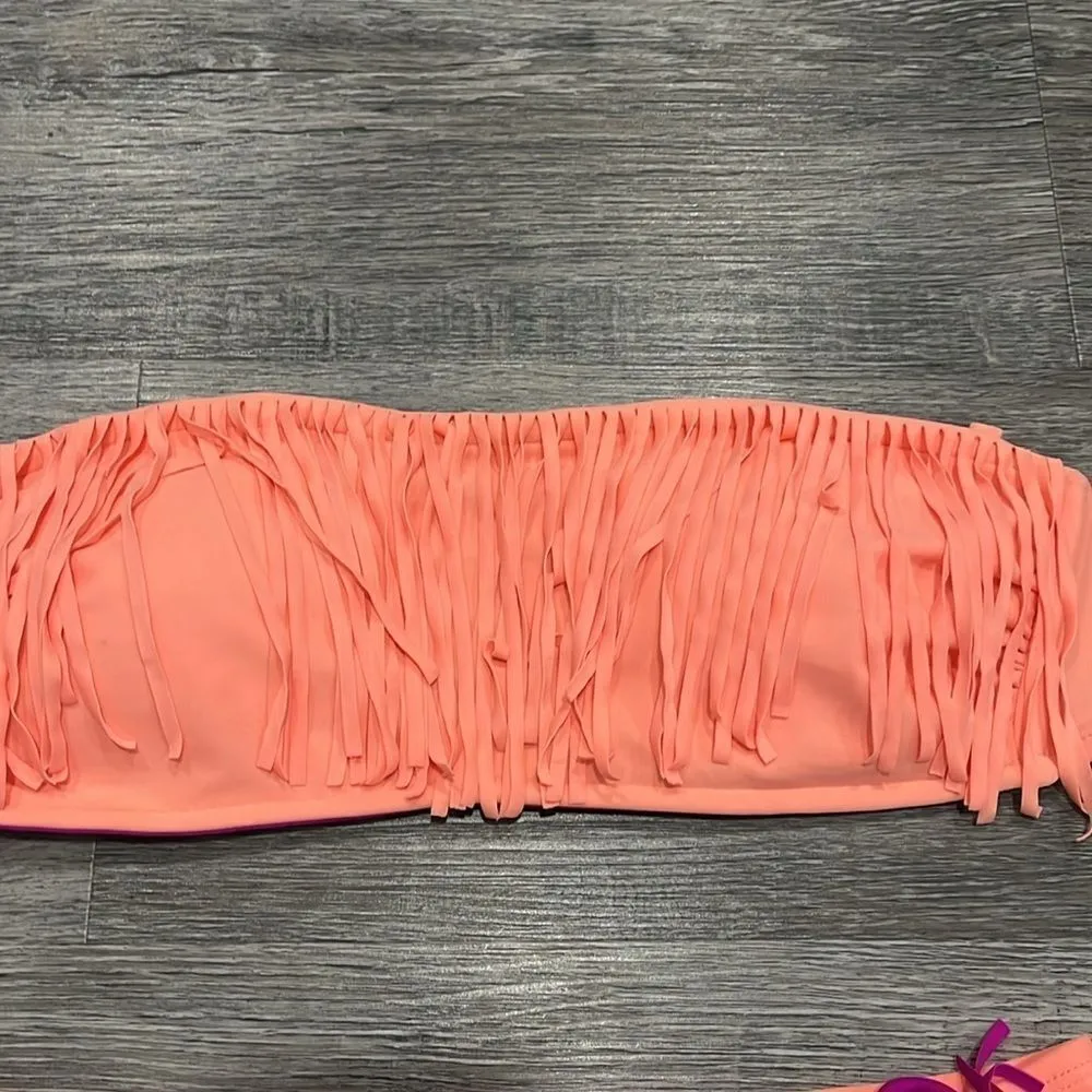 Hula Honey NWOT fringe bikini set - M - Image 2