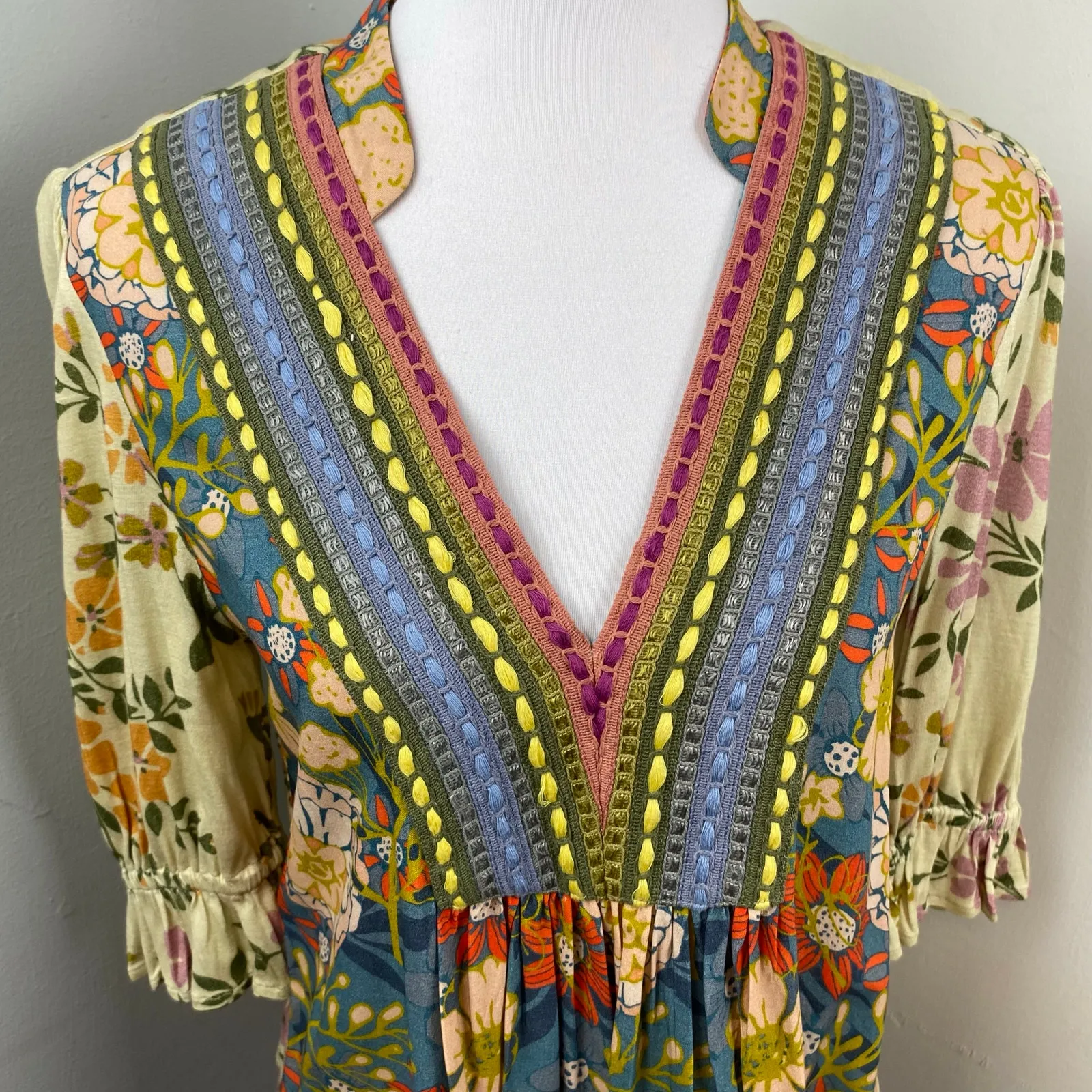 Bl^nk London Anthropologie Stephanie Embroidered Floral Top Small Boho Yellow - Image 4