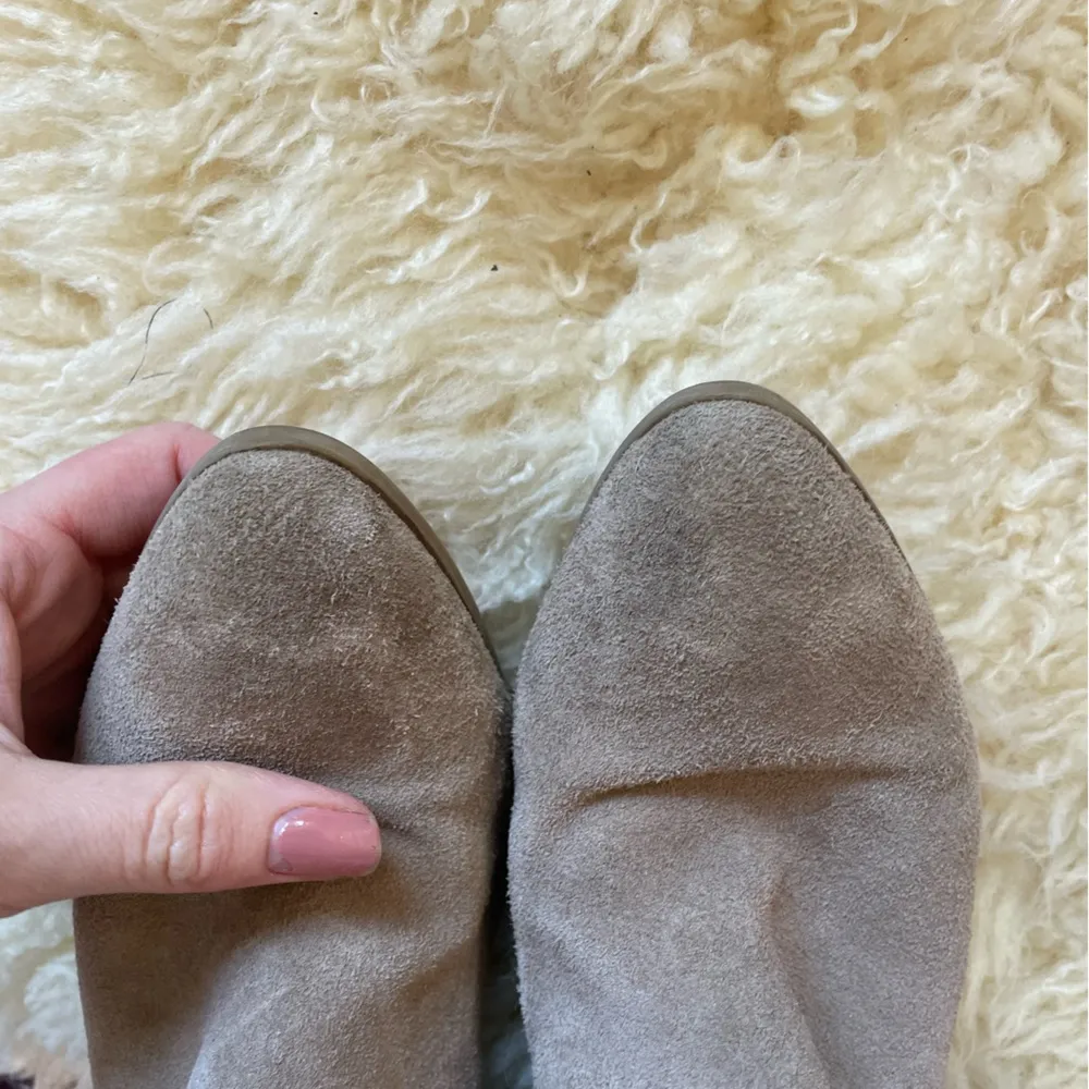 Frye Judith double zip ankle boots taupe suede booties light brown - Image 7