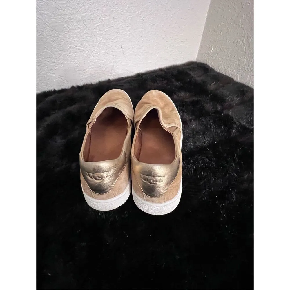 UGG Slip On suede leather Shoes Women's Size 7 - Image 4
